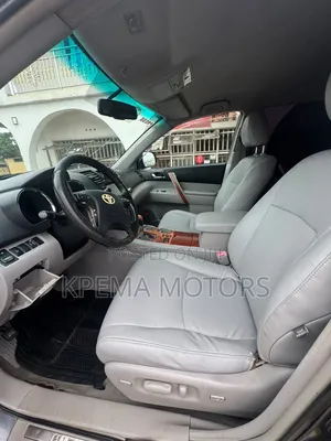 Toyota Highlander 2010 Gray