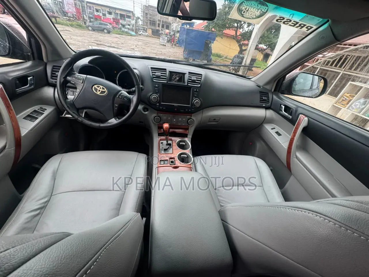 Toyota Highlander 2010 Gray