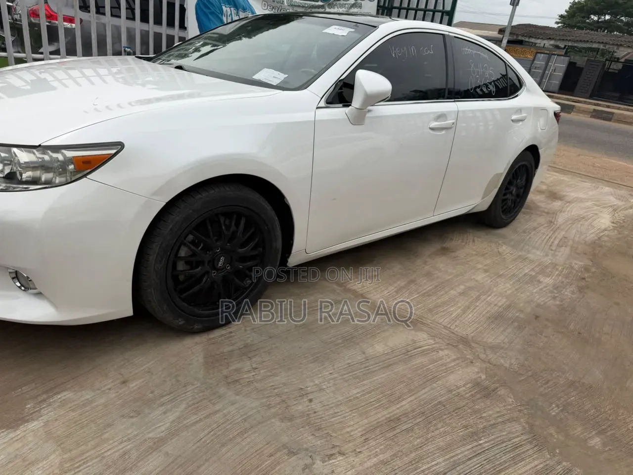 Lexus ES 2013 White