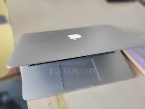 Laptop Apple MacBook Pro 2015 8GB Apple M2 SSD 128GB