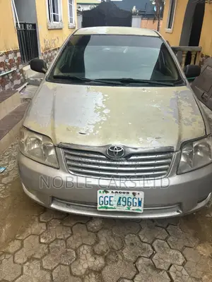 Toyota Corolla 2004 Silver