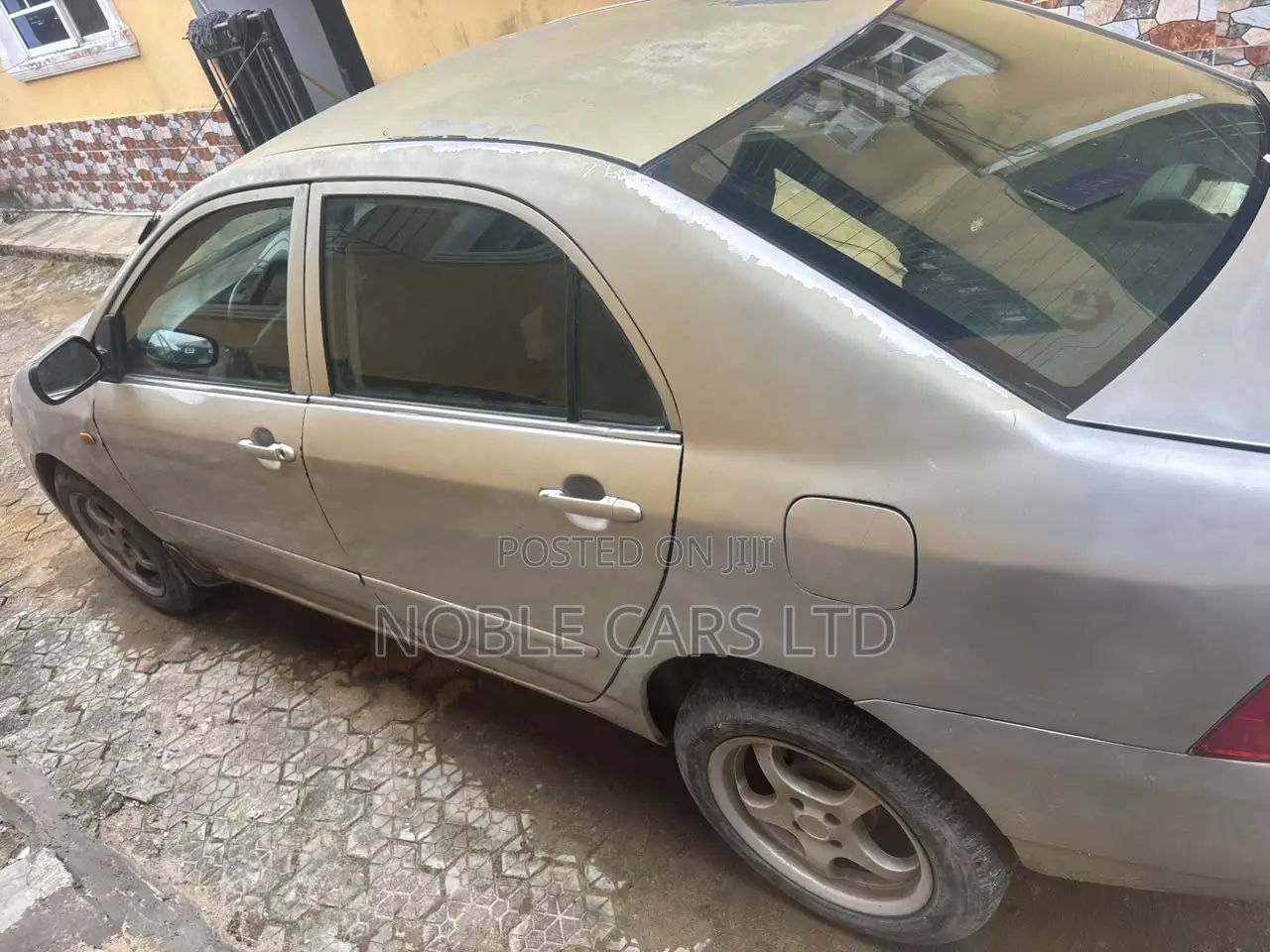 Toyota Corolla 2004 Silver