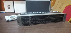 Behringer Ultragraph Pro FBQ 31-Band Stereo Graphic Equalizer