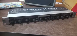 Behringer Super-X Pro CX2310 High-Stereo 2-Way / Mono 3-Way Crossover