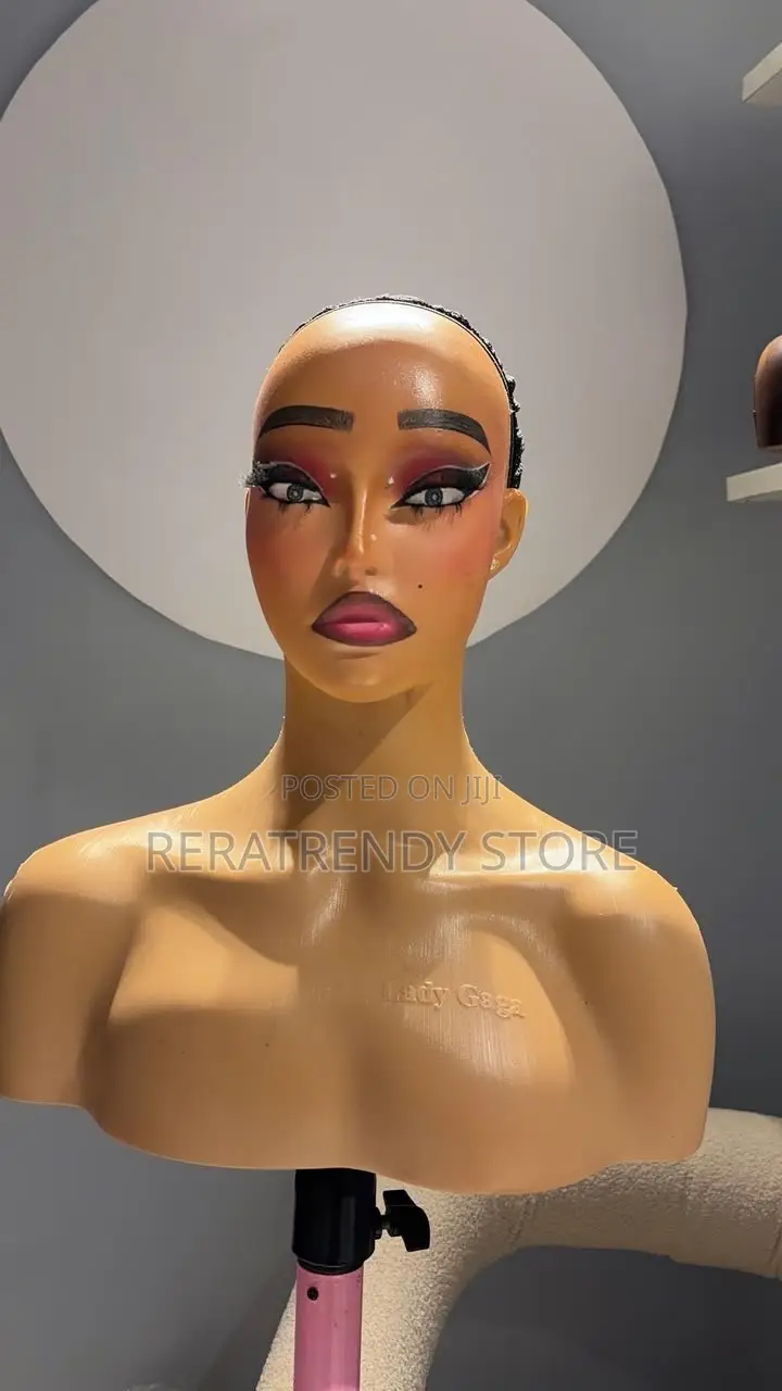 Glammed Mannequin Dummy