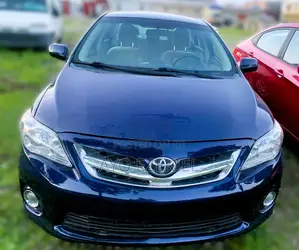 Toyota Corolla 2013 Blue