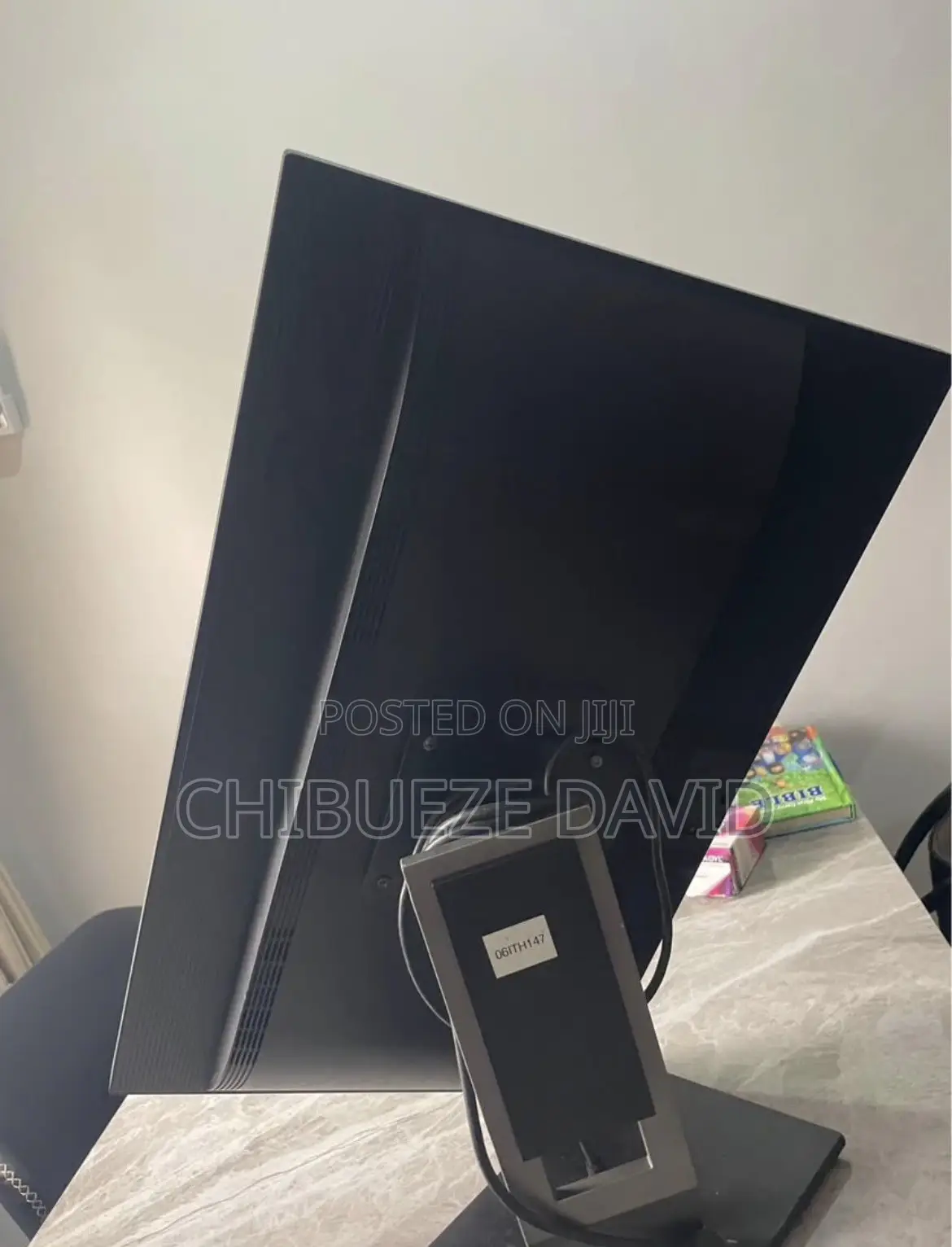 27 Inches Rotating Acer Monitor