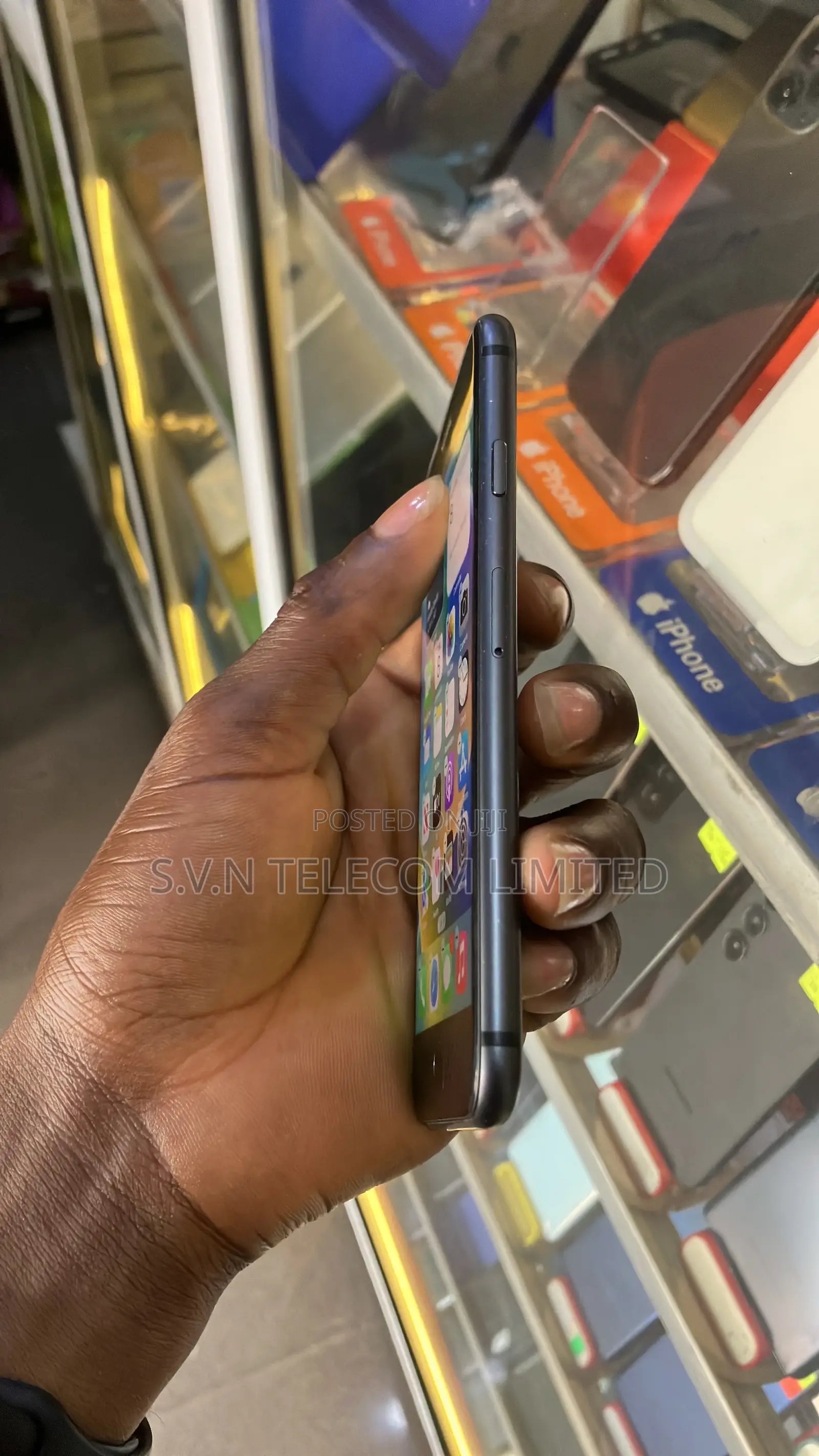 Apple iPhone 8 64 GB Black