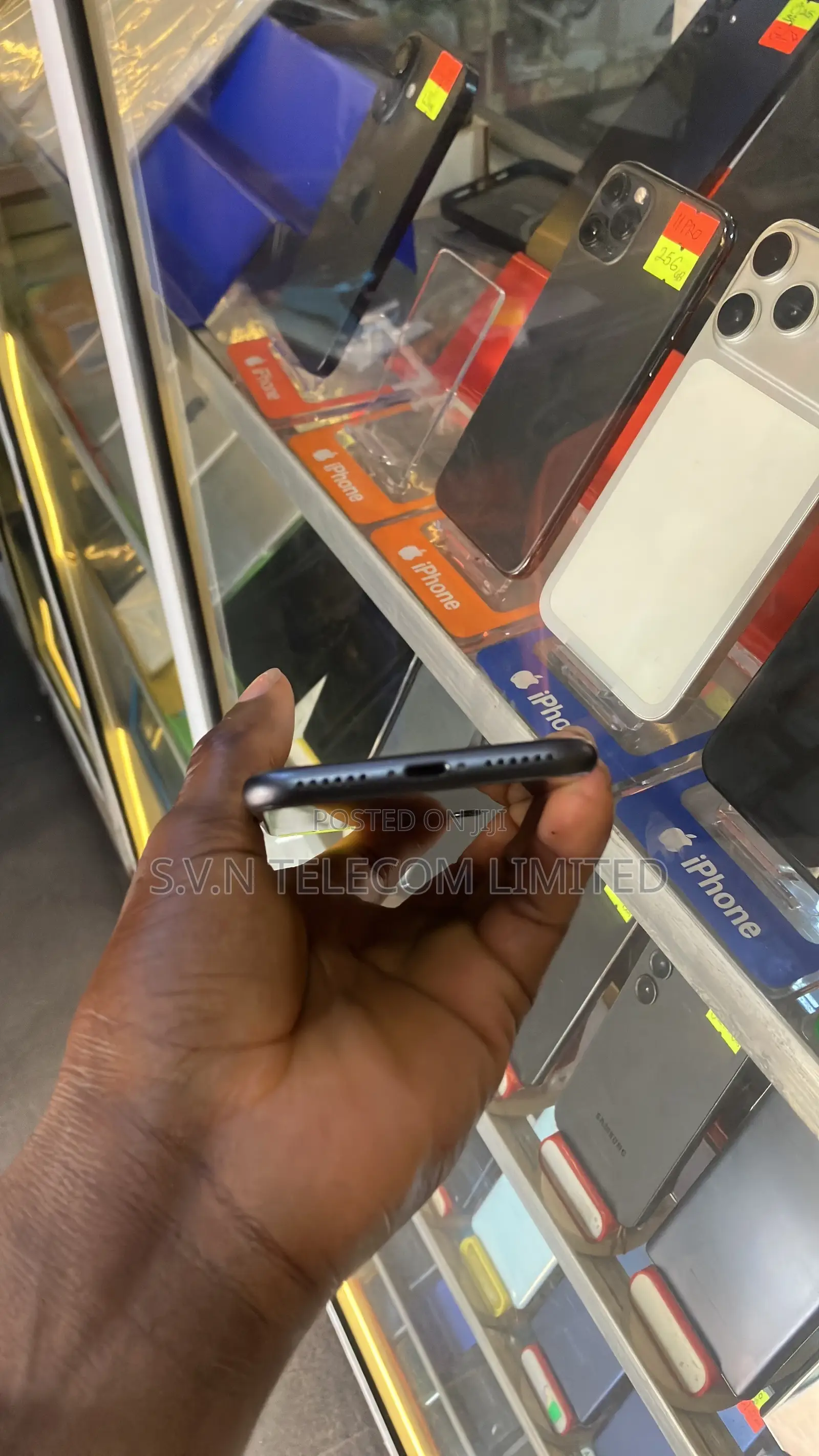 Apple iPhone 8 64 GB Black