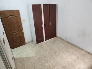 3bdrm Apartment in Lekki Conversation for rent