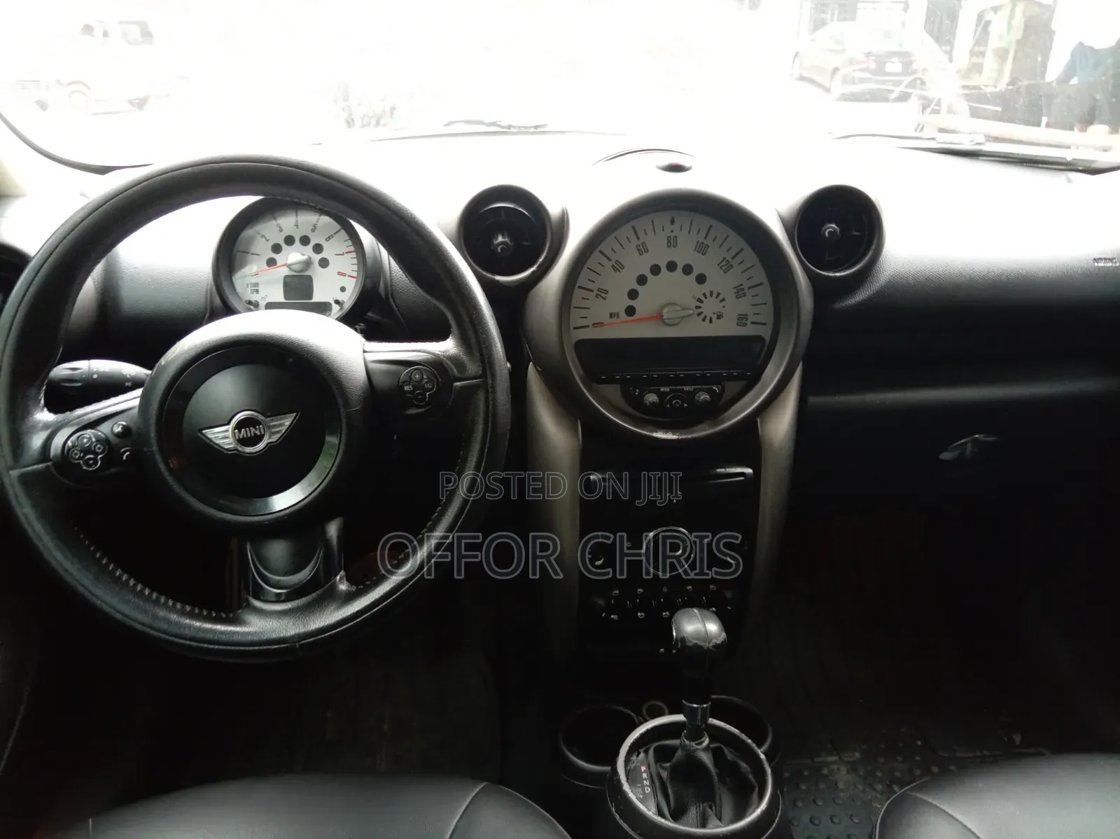 Mini Cooper 2011 Brown