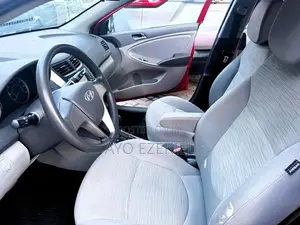 Hyundai Accent SE Sedan 2017 Red