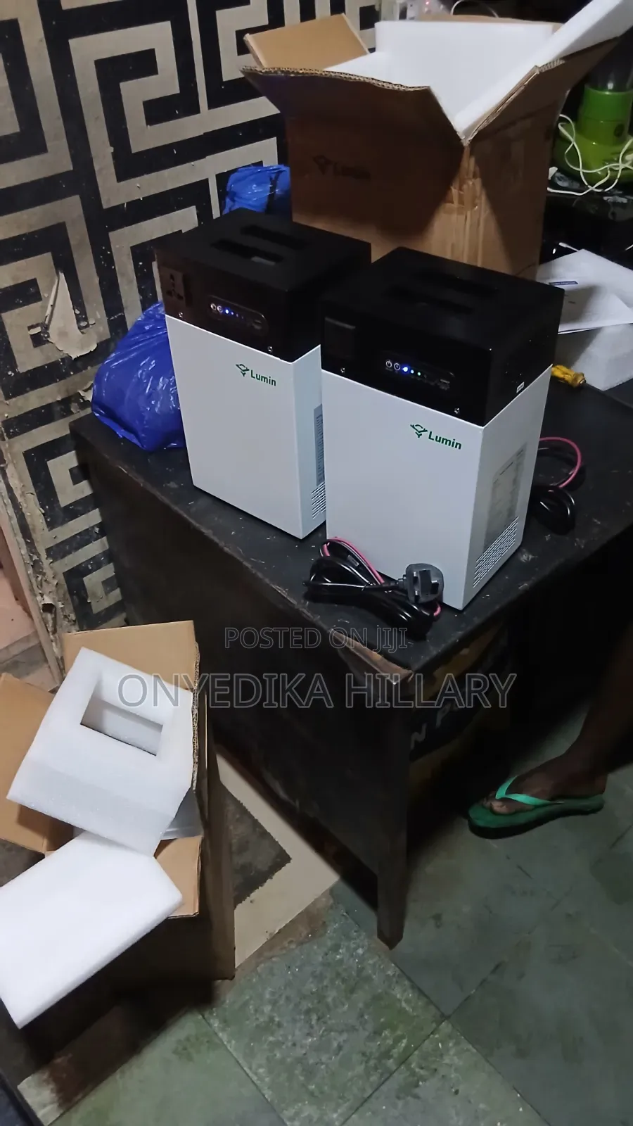 1kwh Lumin Solar Generator