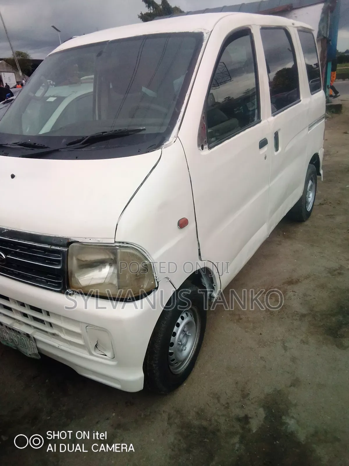 Daihatsu Hijet 2019 White
