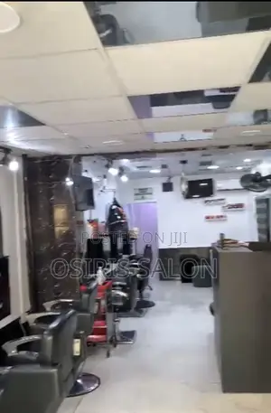 Chair for Rent – Hair Stylist or Nail Tech Surulere