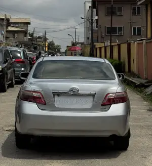 Toyota Camry XLE 4dr Sedan (2.4L 4cyl 5A) 2006 Black