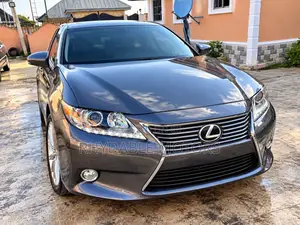 Lexus ES 350 FWD 2014 Gray
