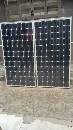 300W Canadian Solar Panels 72cells