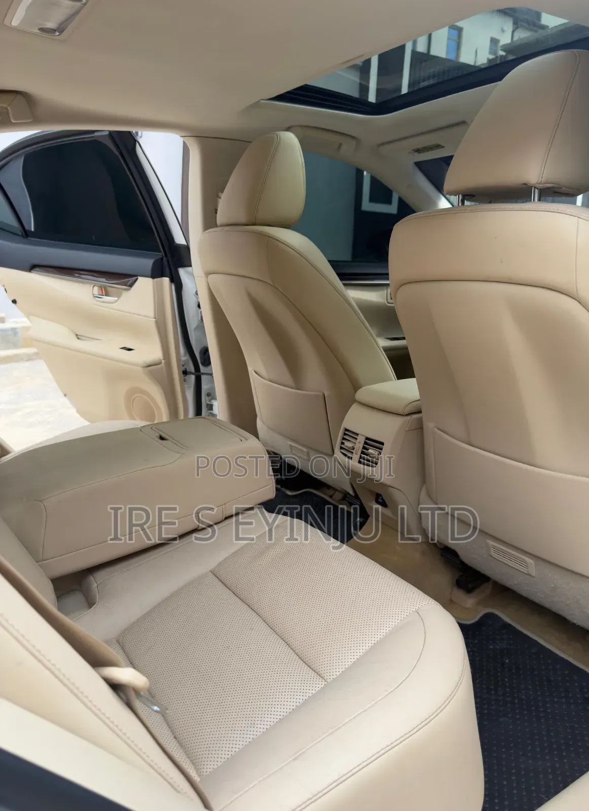 Lexus ES 2014 White