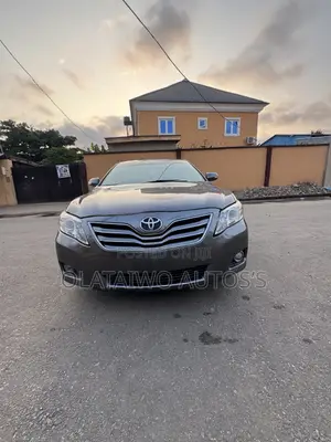Toyota Camry LE 4dr Sedan (2.4L 4cyl 5A) 2008 Gray