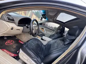 Toyota Camry XLE 4dr Sedan (2.4 4cyl 5A) 2008 Gray