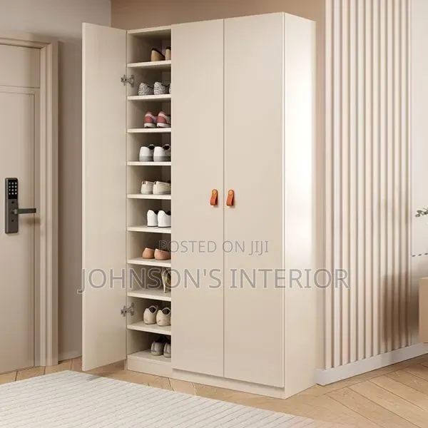 Wardrobes and Closets