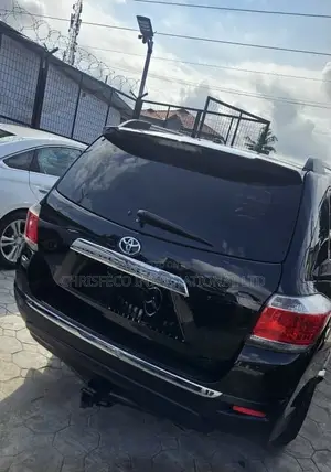 Toyota Highlander Limited 3.5L 2WD 2013 Black
