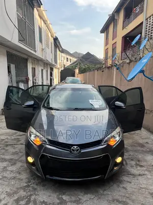 Toyota Corolla 2016 Gray