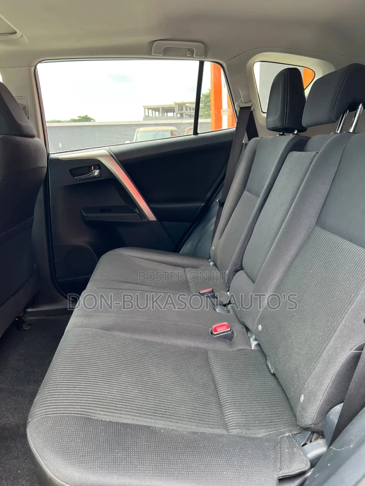 Toyota RAV4 XLE 4dr SUV (2.5L 4cyl 6A) 2015 Maroon