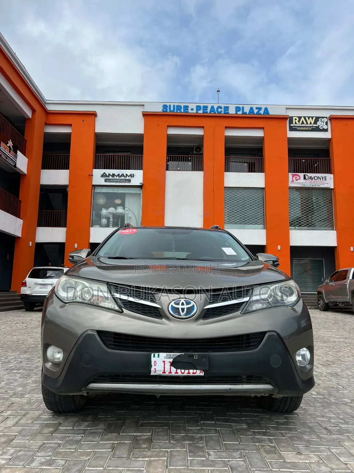 Toyota RAV4 XLE 4dr SUV (2.5L 4cyl 6A) 2015 Maroon