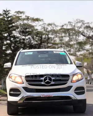 Mercedes-Benz GLE-Class 2016 White