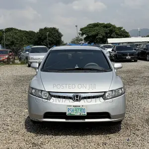 Honda Civic 2006 Silver