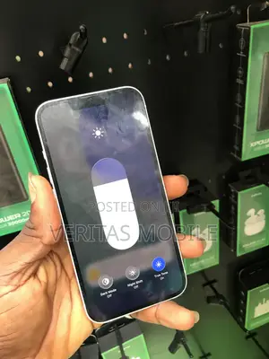 Apple iPhone 13 128 GB White
