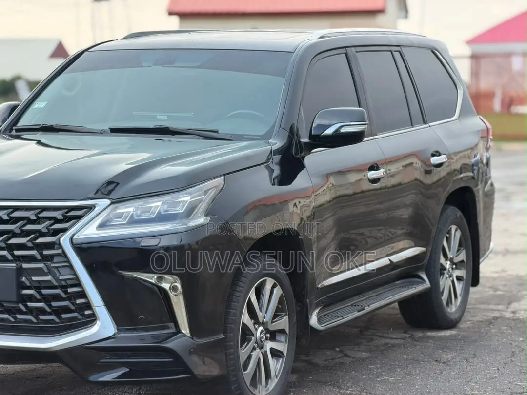 Lexus LX 570 2012 Black