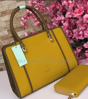 Cute Chrisbella Handbags