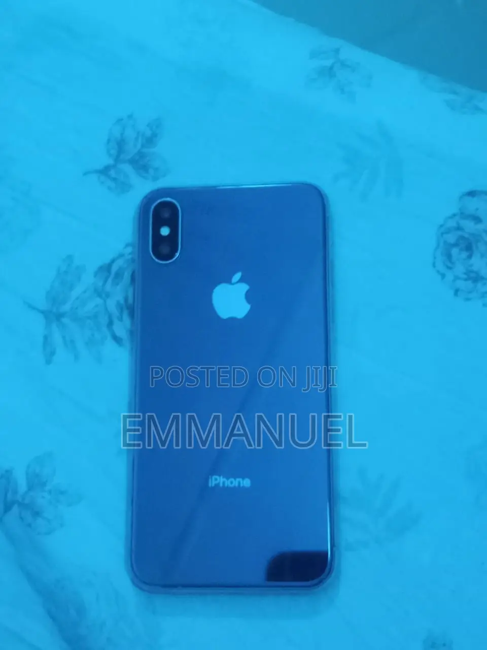Apple iPhone X 64 GB Gray