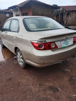 Honda City 2007 Gold