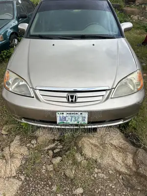 Honda Civic 2005 Gold
