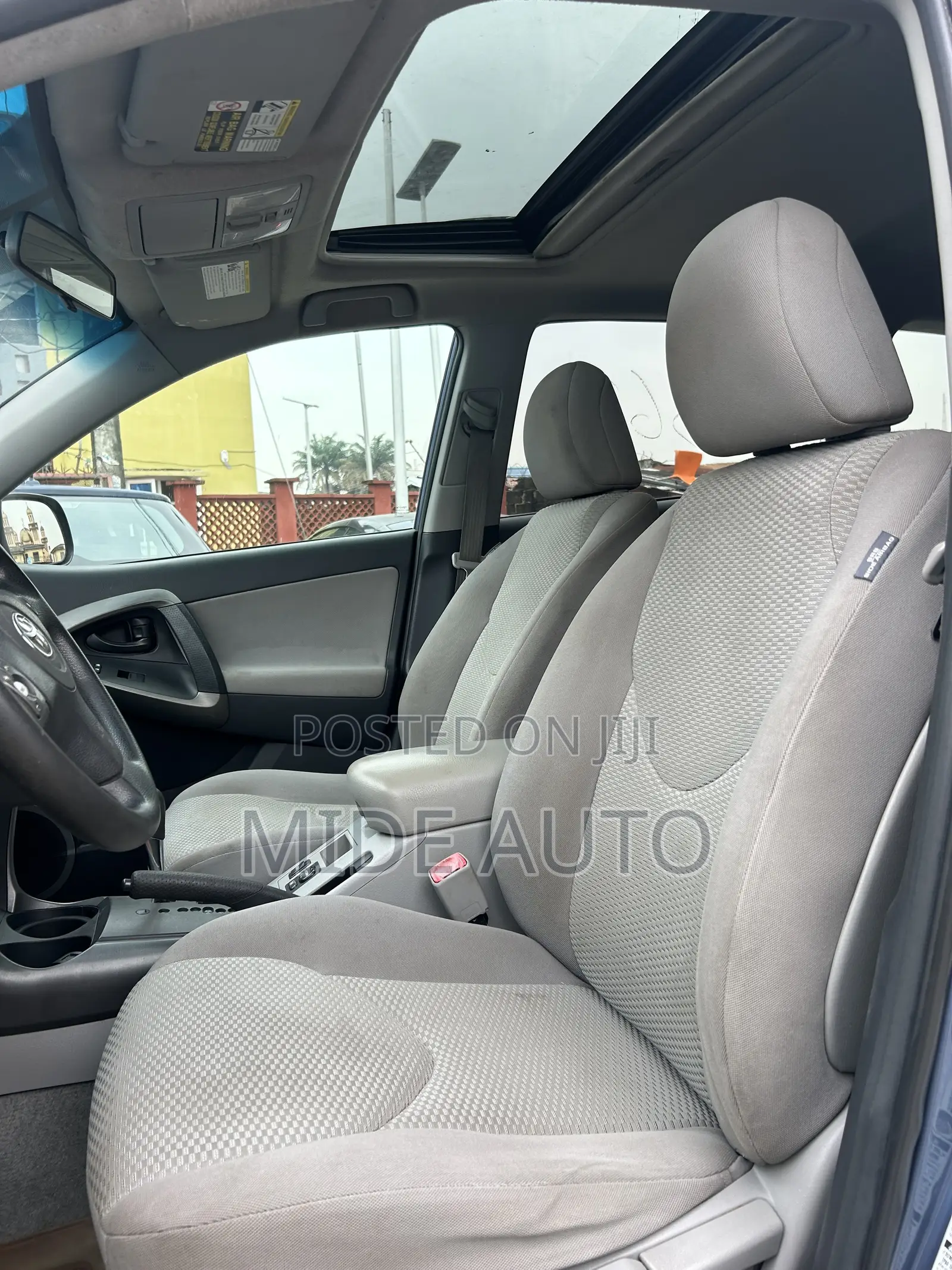 Toyota RAV4 2011 Blue