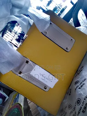 Brand New Handbags, Fashion School Bags, Children Lunch Boxes. Etc