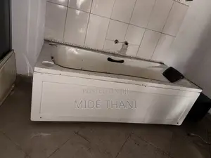 Ordinary Bath Tub