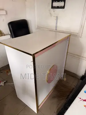 Receptionist Table
