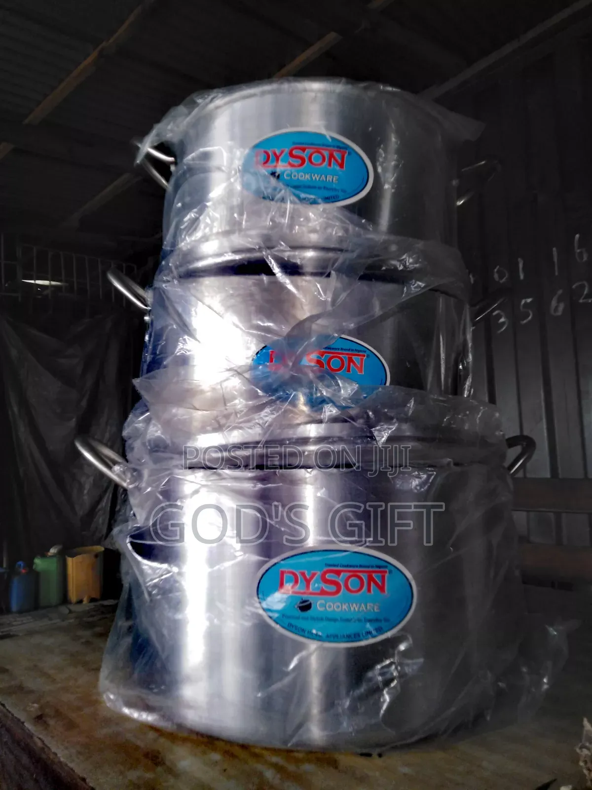 Brand New Foreign Kitchen Pots