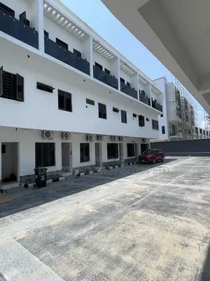 2bdrm Duplex in Lekki Phase 1 for rent