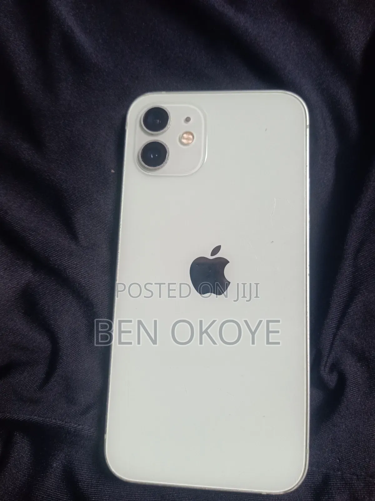 Apple iPhone 12 64 GB