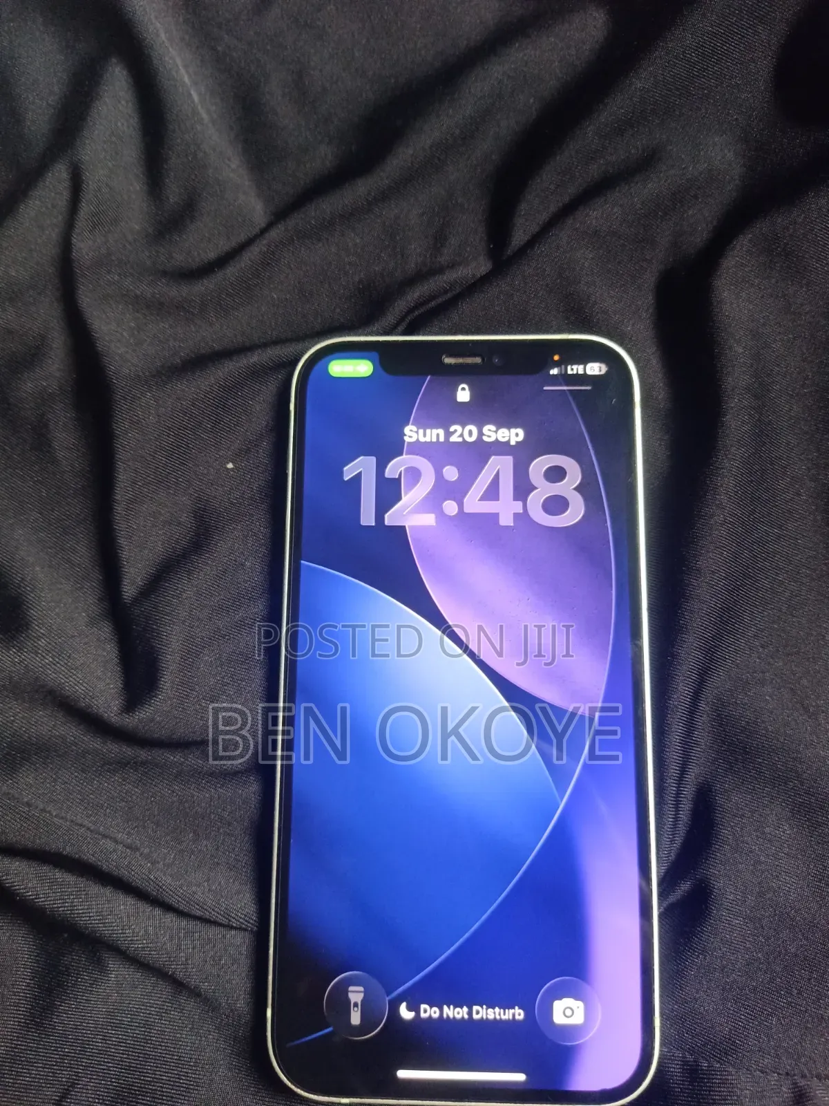 Apple iPhone 12 64 GB