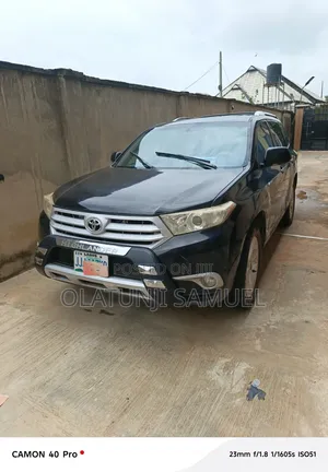 Toyota Highlander 2010 Black