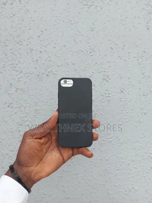 Apple iPhone 6s 32 GB Red