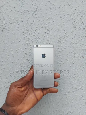 Apple iPhone 6s 32 GB Red