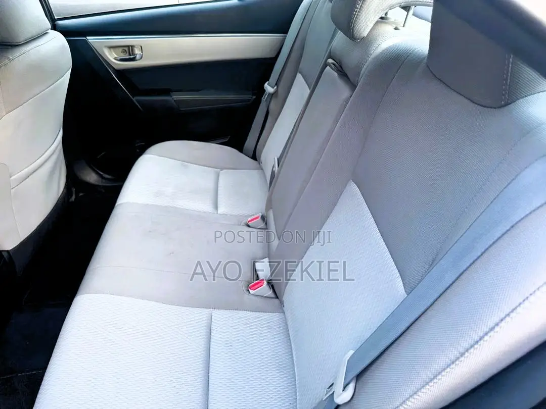 Toyota Corolla 2017 Black